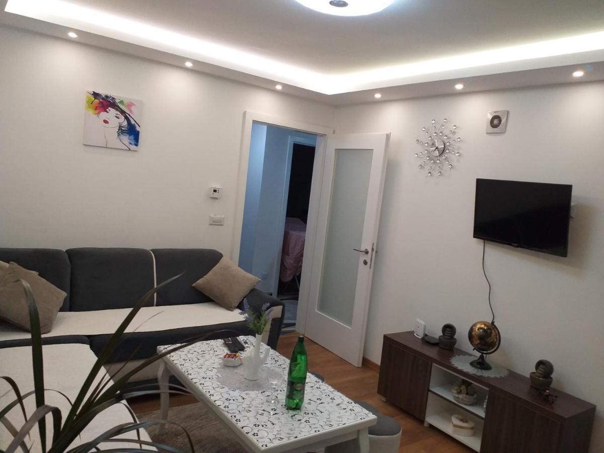 Trosoban Apartman Sarajevo, Ilidza Centar Dış mekan fotoğraf