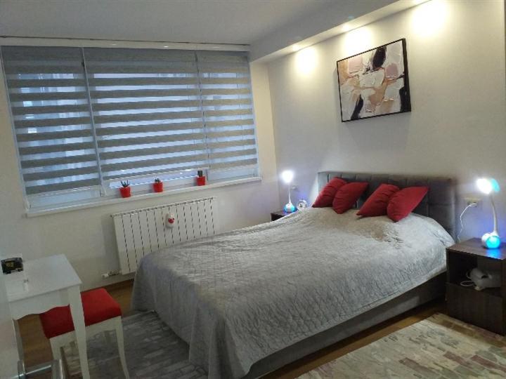 Trosoban Apartman Sarajevo, Ilidza Centar Dış mekan fotoğraf